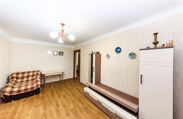 
   Продам 3-комнатную, 56.5 м², Нахимова пер, 12

. Фото 3.