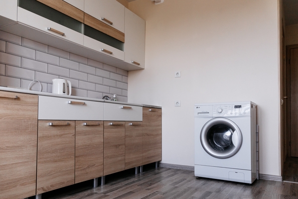 
   Продам 3-комнатную, 104 м², Сергея Вицмана ул, 37

. Фото 21.