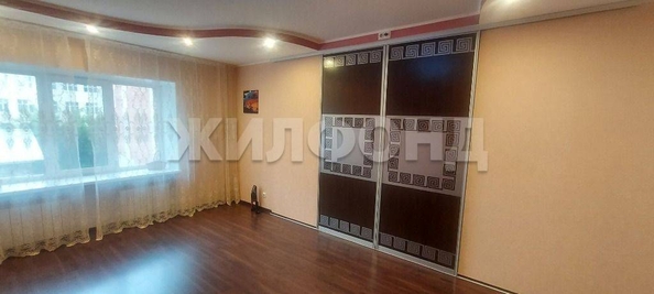 
   Продам 4-комнатную, 118 м², Кузнецова ул, 6

. Фото 2.