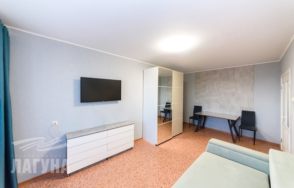 
   Продам 1-комнатную, 39.4 м², Обручева ул, 12

. Фото 6.