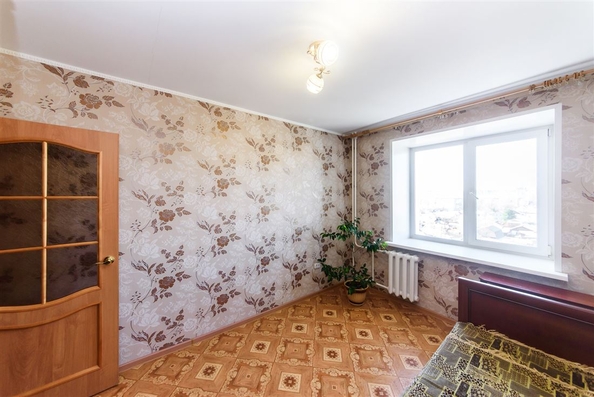 
   Продам 2-комнатную, 49.2 м², Любы Шевцовой ул

. Фото 13.