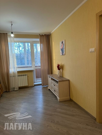 
  Сдам в аренду 1-комнатную квартиру, 33 м², Томск

. Фото 1.