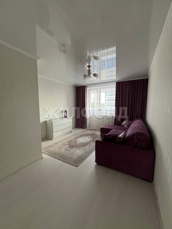 
   Продам 1-комнатную, 45 м², Большая Подгорная ул, 87бл

. Фото 4.
