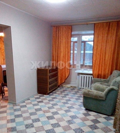 
   Продам 1-комнатную, 29.8 м², Розы Люксембург ул, 42

. Фото 1.