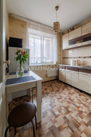 
   Продам 1-комнатную, 25.8 м², Урожайный пер, 28в

. Фото 3.