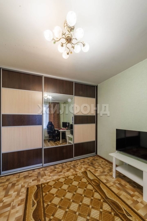 
   Продам 1-комнатную, 25.8 м², Урожайный пер, 28в

. Фото 8.