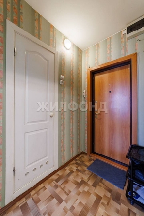 
   Продам 1-комнатную, 25.8 м², Урожайный пер, 28в

. Фото 11.