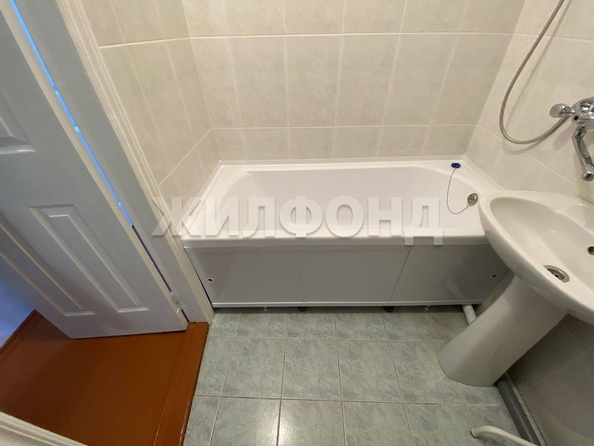 
   Продам 2-комнатную, 46 м², Усова ул, 44

. Фото 7.