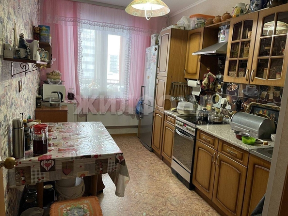 
   Продам 2-комнатную, 53.2 м², Заречная 4-я ул, 46

. Фото 9.