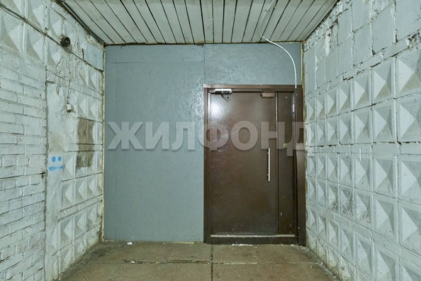 
   Продам 2-комнатную, 20.8 м², Беринга ул, 3/1

. Фото 15.