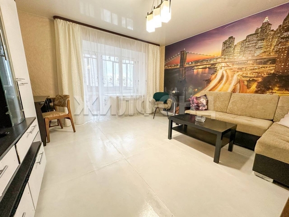 
   Продам 2-комнатную, 51.9 м², Сергея Лазо ул, 4/1

. Фото 2.