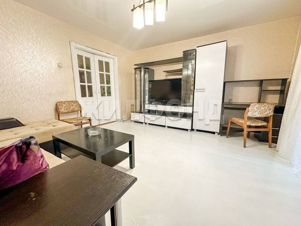 
   Продам 2-комнатную, 51.9 м², Сергея Лазо ул, 4/1

. Фото 3.