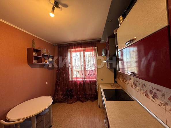 
   Продам 2-комнатную, 60.9 м², Урожайный пер, 32

. Фото 7.