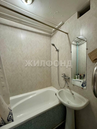 
   Продам 2-комнатную, 60.9 м², Урожайный пер, 32

. Фото 14.