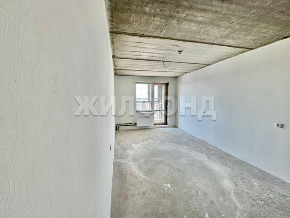 
   Продам 2-комнатную, 52 м², Аркадия Иванова ул, 21

. Фото 11.