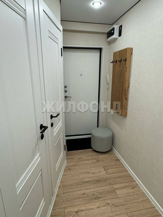 
   Продам 2-комнатную, 44.4 м², Ференца Мюнниха ул, 10

. Фото 3.
