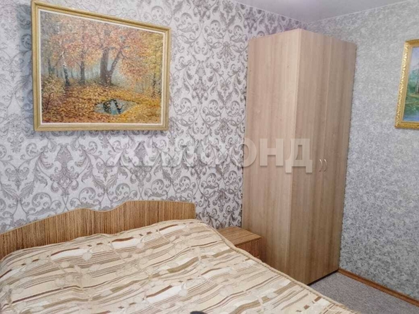
   Продам 4-комнатную, 70.4 м², Сибирская ул, 102/3

. Фото 9.