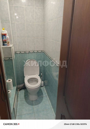 
   Продам 4-комнатную, 74 м², Суворова ул, 12

. Фото 7.