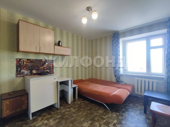 
   Продам комнату, 13.3 м², Енисейская ул, 4

. Фото 1.