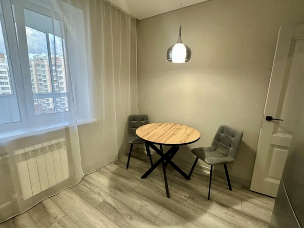 
  Сдается 1-комн. квартира, 39 м², Ленская ул
. Фото 4.