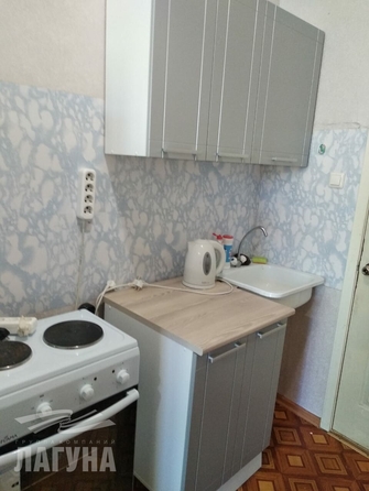 
  Сдается 1-комн. квартира, 18 м², Дзержинского ул, д. 40
. Фото 5.