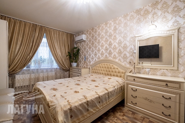 
  Продается 2-комн. квартира, 52.7 м², Андрея Крячкова ул, д. 21
. Фото 2.