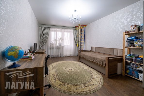 
  Продается 3-комн. квартира, 107.9 м², Аркадия Иванова ул, д. 27
. Фото 3.
