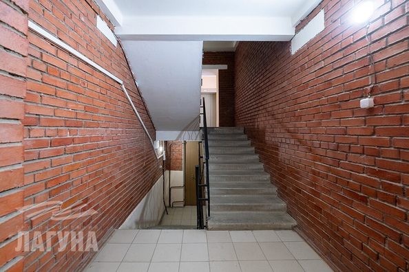 
  Продается 3-комн. квартира, 107.9 м², Аркадия Иванова ул, д. 27
. Фото 7.