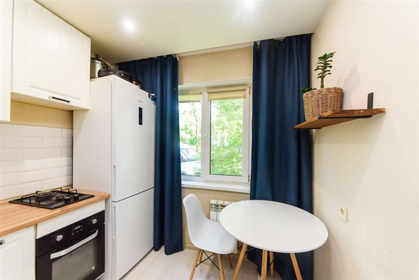
  Продается 2-комн. квартира, 45.7 м², Бела Куна ул
. Фото 2.