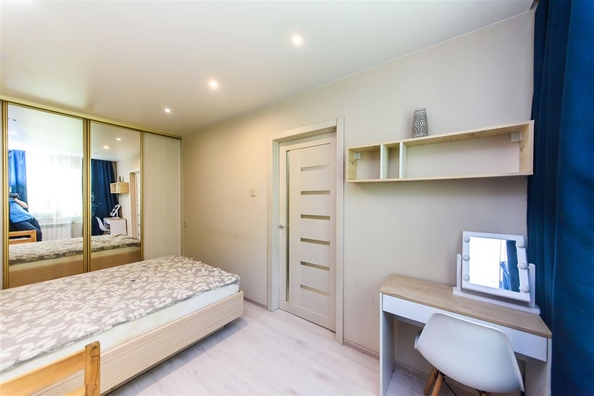 
  Продается 2-комн. квартира, 45.7 м², Бела Куна ул
. Фото 15.