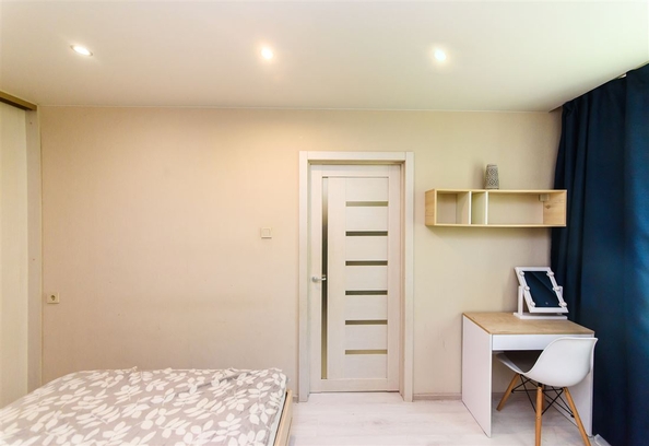 
  Продается 2-комн. квартира, 45.7 м², Бела Куна ул
. Фото 16.