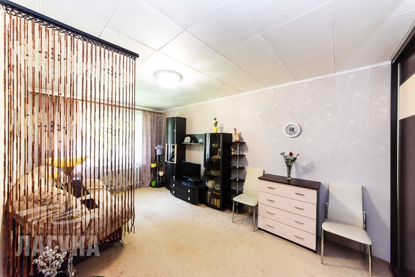 
  Продается 1-комн. квартира, 36 м², Алтайская ул, д. 97
. Фото 2.