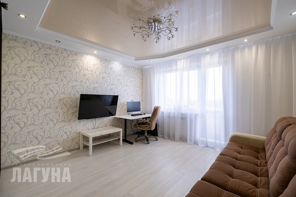 
  Продается 3-комн. квартира, 65.8 м², Елизаровых ул, д. 70
. Фото 17.
