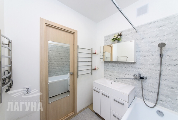
  Продается 4-комн. квартира, 77.9 м², Андрея Крячкова ул, д. 2Б
. Фото 28.