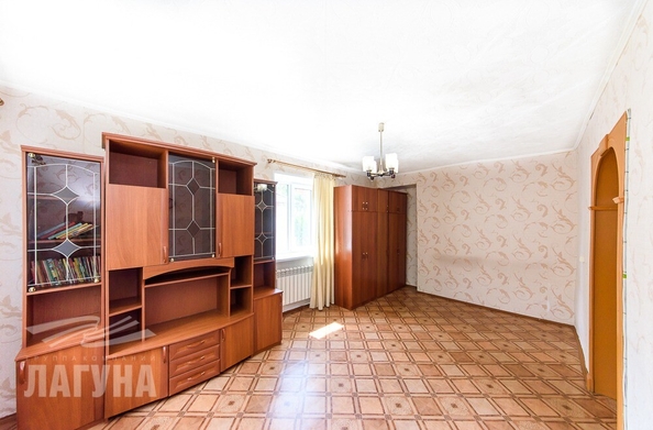 
  Продается 1-комн. квартира, 31.8 м², Короленко ул, д. 17
. Фото 8.
