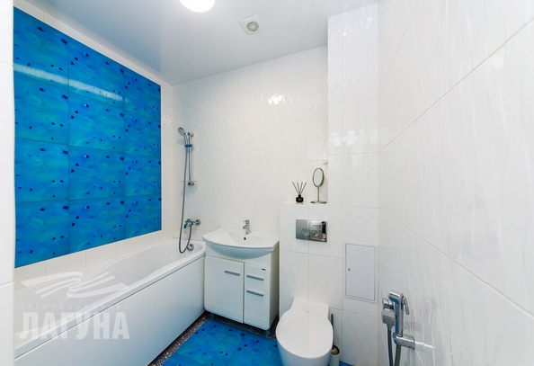 
  Продается 3-комн. квартира, 104.8 м², Гоголя ул, д. 55
. Фото 12.