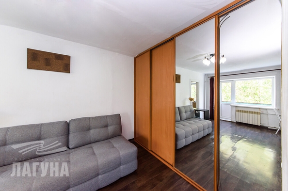
  Продается 2-комн. квартира, 42.1 м², Дзержинского ул, д. 57
. Фото 6.