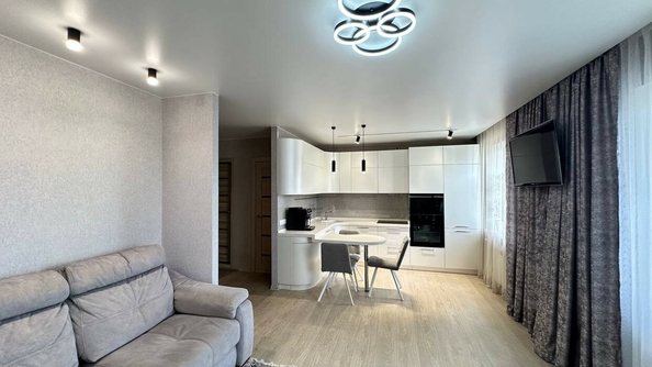 
  Продается 3-комн. квартира, 66.3 м², Олега Кошевого ул, д. 79
. Фото 3.