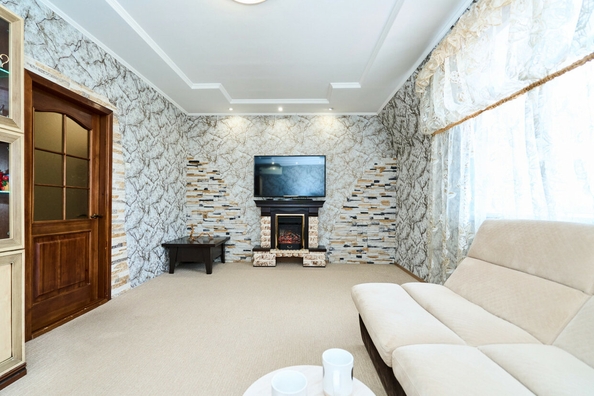 
  Продается 3-комн. квартира, 92 м², Иркутский тракт, д. 10
. Фото 1.