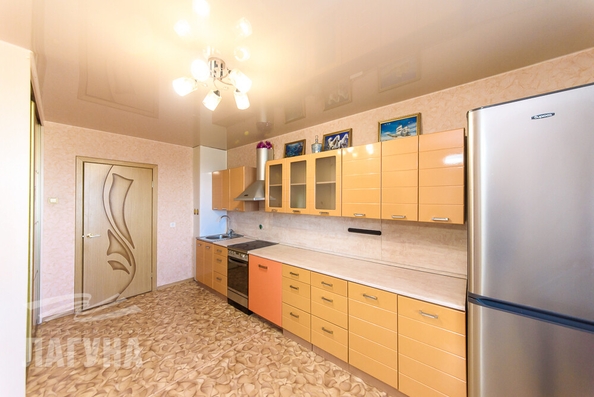 
  Продается 2-комн. квартира, 62.7 м², Иркутский тракт, д. 174/2
. Фото 2.
