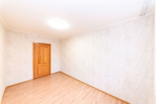
  Продается 3-комн. квартира, 70 м², Щорса ул
. Фото 10.