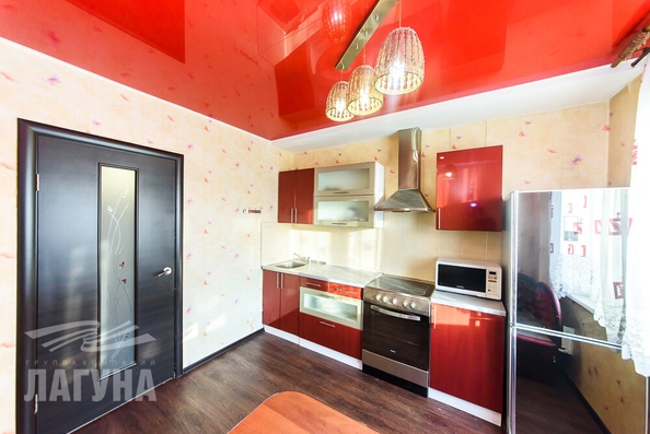 
  Продается 2-комн. квартира, 53.7 м², Сергея Лазо ул, д. 25
. Фото 1.