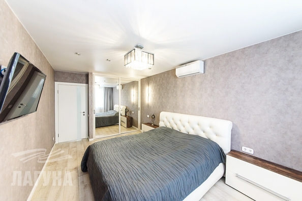 
  Продается 3-комн. квартира, 86.5 м², Андрея Крячкова ул, д. 37
. Фото 6.