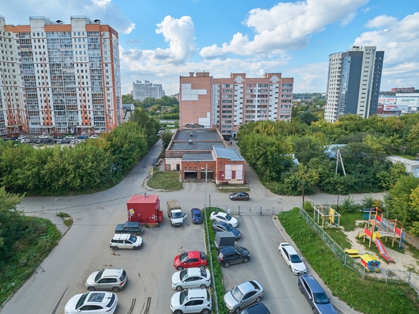
  Продается 2-комн. квартира, 63.8 м², Челюскинцев ул, д. 2
. Фото 8.