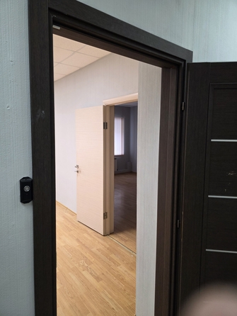 
  Сдам офис, 406.3 м², Новгородская ул, д. 37
. Фото 7.