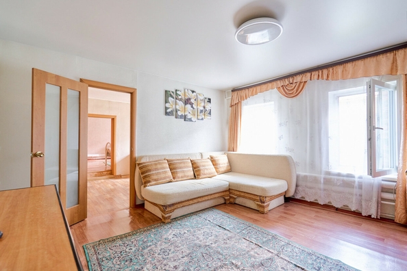 
  Продается 3-комн. квартира, 60.6 м², Буткеевская ул, д. 6
. Фото 3.