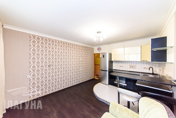
  Продается 2-комн. квартира, 52 м², Заречная 1-я ул, д. 53
. Фото 8.
