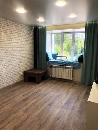 
  Продается 1-комн. квартира, 32 м², Кедровая ул, д. 34
. Фото 1.