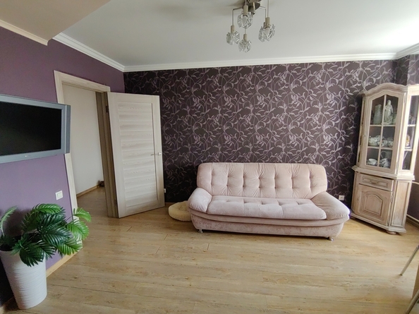 
  Продается 2-комн. квартира, 57.7 м², Большая Подгорная ул, д. 38
. Фото 4.