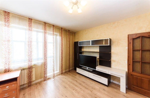 
  Продается 3-комн. квартира, 65 м², Фрунзе пр-кт
. Фото 3.